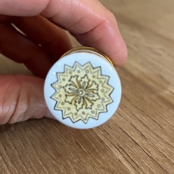 Aprey Enamel Christmas Cracker Vintage c.1992-Preowned - Picture 5 of 8